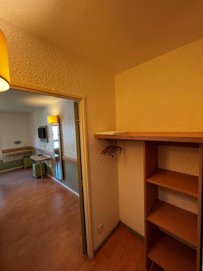 Ibis Budget Marseille Est Porte D'Aubagne Eksteriør billede