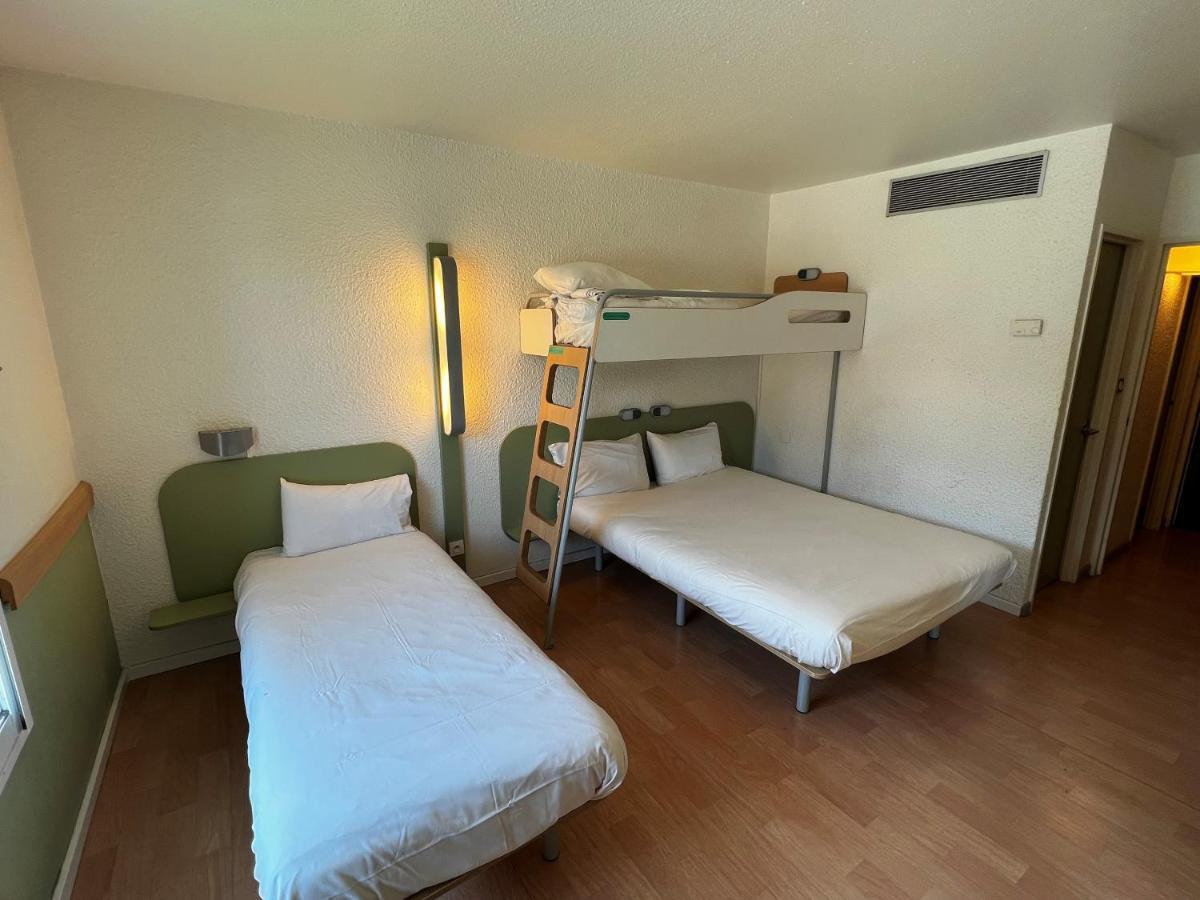 Ibis Budget Marseille Est Porte D'Aubagne Eksteriør billede