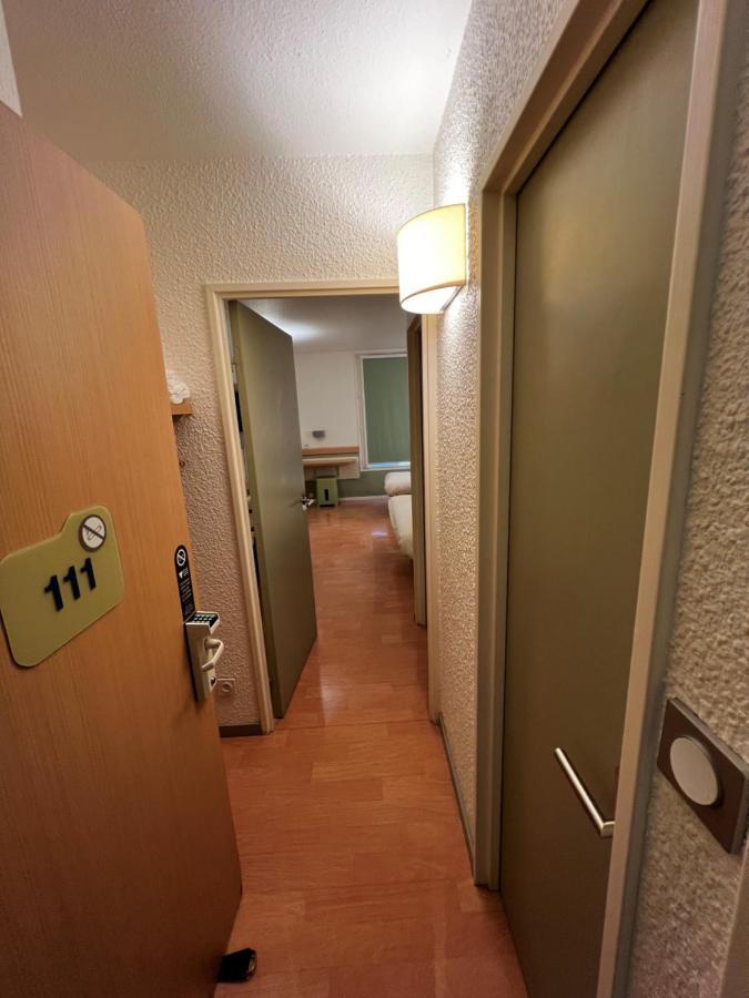Ibis Budget Marseille Est Porte D'Aubagne Eksteriør billede
