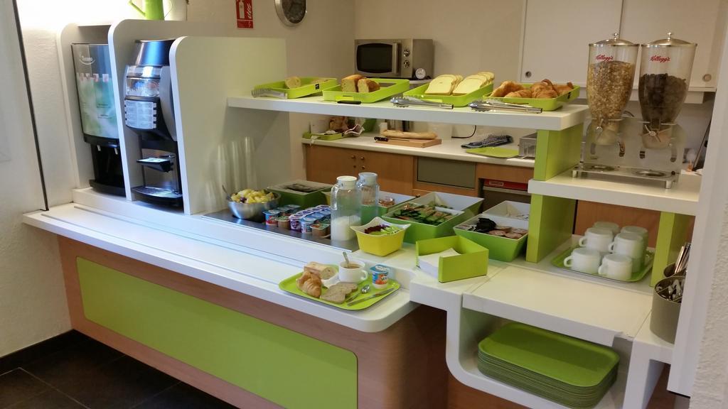 Ibis Budget Marseille Est Porte D'Aubagne Eksteriør billede